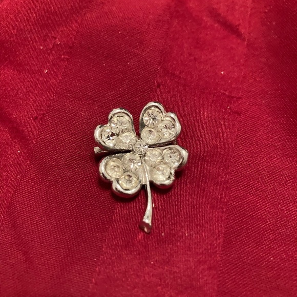 Vintage Geoff Brooch - Picture 3 of 3